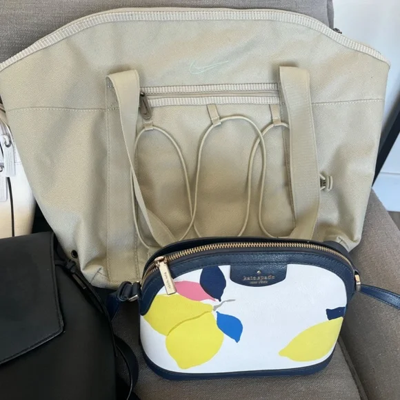 Nike bag - Picture 2 of 3